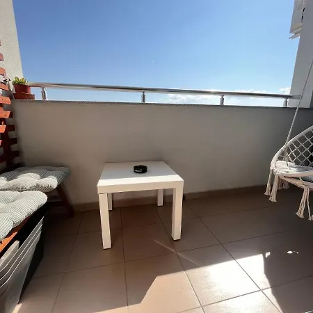 Turquoise Apartment *