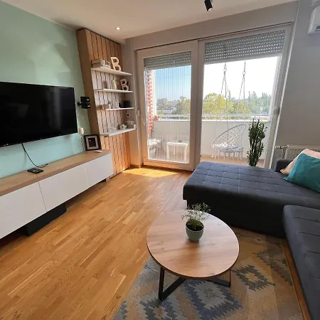 Apartment Turquoise Novi Sad